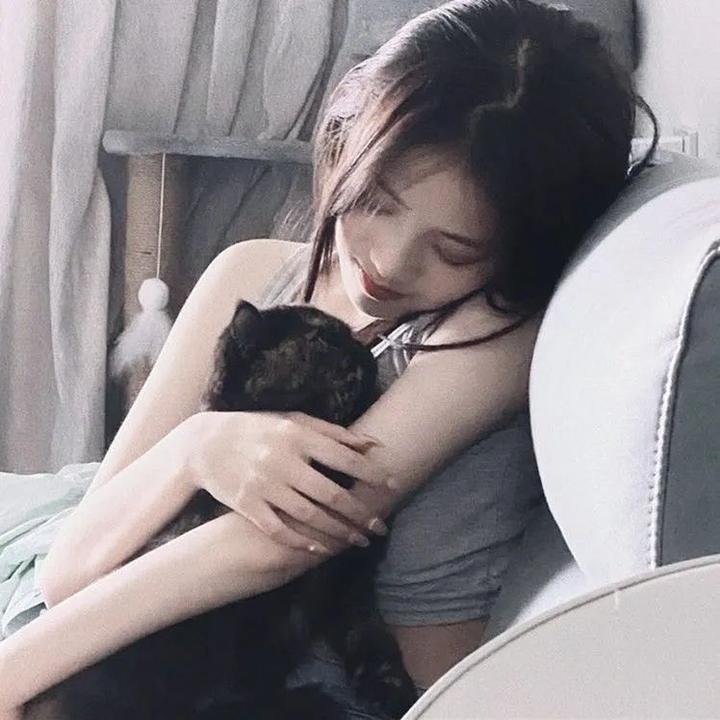 月球叛军:火之女